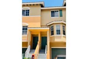 1718 NE 6th St, Boynton Beach, FL 33435, Sold 09/09/22