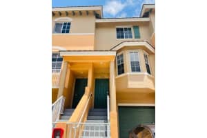 1718 NE 6th St, Boynton Beach, FL 33435, Sold 09/09/22