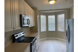 1718 NE 6th St, Boynton Beach, FL 33435, Sold 09/09/22