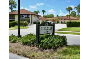 151 SW South River Dr APT 105, Stuart, FL 34997, Sold 08/25/22