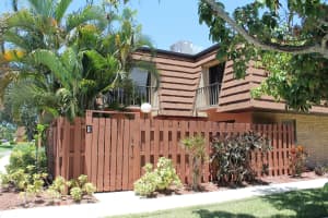 1302 Nebraska Ave, Fort Pierce, FL 34950, Sold 10/07/22