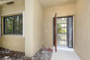 747 Saint Albans Drive Boca Raton, FL 33486 Sold 05/18/23