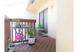 806 Lakeview Cir, Royal Palm Beach, FL 33411, Sold 01/05/23