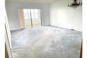 4191 NW 41st St APT 414, Lauderdale Lakes, FL 33319, Sold 09/19/22