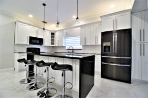 3220 Perimeter Dr #2021, Greenacres, FL 33467, Sold 09/07/22