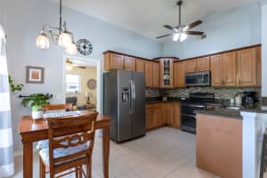 1172 Grandview Cir, Royal Palm Beach, FL 33411, Sold 09/06/22