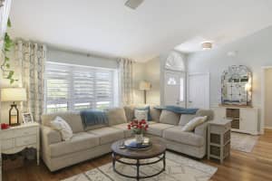 2270 SE Country Club Ln, Stuart, FL 34996, Sold 09/23/22