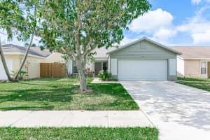 5020 Arbor Glen Cir, Greenacres, FL 33463, Sold 10/14/22