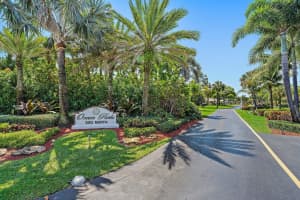 300 N A1a    J102, Jupiter, FL 33477 Sold 11/01/22