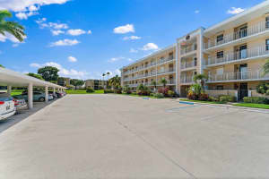 300 N A1a    J102, Jupiter, FL 33477 Sold 11/01/22