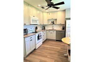 1564 Palmland Dr, Boynton Beach, FL 33436, Sold 09/16/22