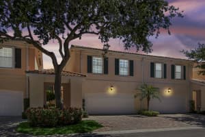 12  Live Oak Circle, Tequesta, FL 33469 Sold 08/31/22