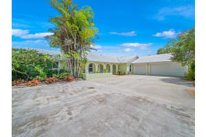 2382 SE St Lucie Blvd, Stuart, FL 34996, Sold 01/27/23