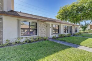 1200 Parkside Green Dr, Greenacres, FL 33415, Sold 09/16/22