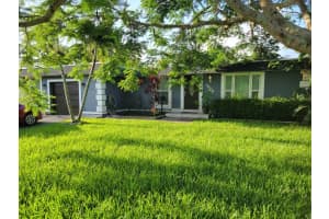 7806 NW 71st Avenue, Tamarac, FL 33321 Sold 09/27/22