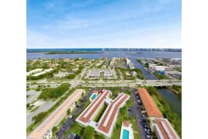 419  Us Highway 1    215, North Palm Beach, FL 33408 Sold 10/28/22