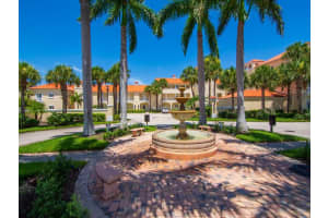 5060  Harmony Circle   107, Vero Beach, FL 32967 Sold 01/24/23