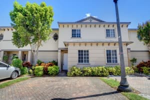 2007  Nassau Drive, Riviera Beach, FL 33404 Sold 12/07/22