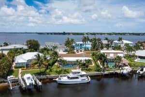 63 SW Riverway Boulevard, Palm City, FL 34990 Sold 03/31/23