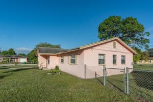 2902 Sheraton Blvd, Fort Pierce, FL 34946, Sold 12/05/22