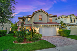 6007 SE Crooked Oak Avenue, Hobe Sound, FL 33455 Sold 09/21/22