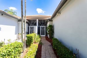 10681  Royal Caribbean Circle, Boynton Beach, FL 33437 Sold 11/18/22