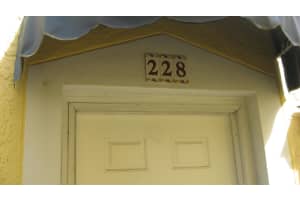 228 Waterside Dr, Hypoluxo, FL 33462, Sold 10/13/22