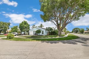 10214  Mikado Lane, Royal Palm Beach, FL 33411 Sold 09/21/22