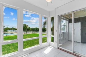 6 Colonial Club Dr, Boynton Beach, FL 33435, Sold 09/30/22