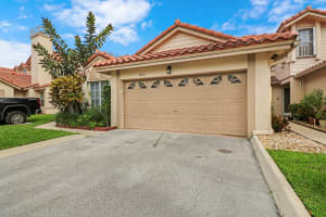 10831 Cypress Glen Dr, Coral Springs, FL 33071, Sold 09/02/22