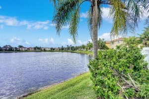 1065  Lyontree Street, Hollywood, FL 33019 Sold 09/16/22