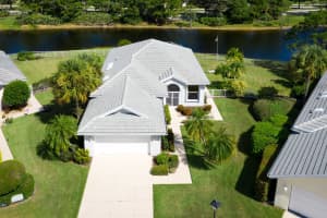 5213 SE Inkwood Way, Hobe Sound, FL 33455, Sold 09/28/22