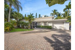 1718 SW Cabin Place, Palm City, FL 34990 Sold 03/24/23