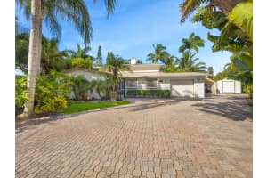 1718 SW Cabin Place, Palm City, FL 34990 Sold 03/24/23