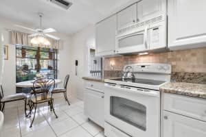 5056 Oakhill Ln, Delray Beach, FL 33484, Sold 09/19/22