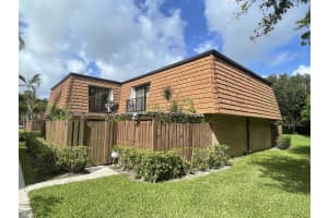 414  4th Lane   B, Green Acres, FL 33463 Sold 09/07/22