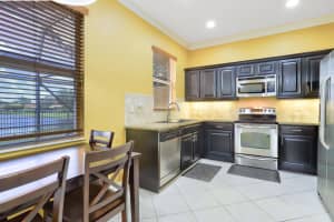7810 Parsons Pine Dr, Boynton Beach, FL 33437, Sold 10/13/22
