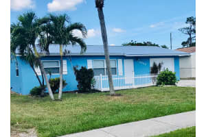 3042 NE Savannah Rd, Jensen Beach, FL 34957, Sold 12/15/22