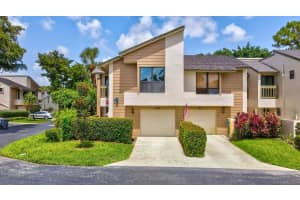 6069  Glendale Drive, Boca Raton, FL 33433 Sold 10/21/22
