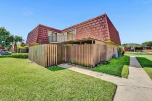 8115 Boca Rio Dr, Boca Raton, FL 33433, Sold 10/05/22