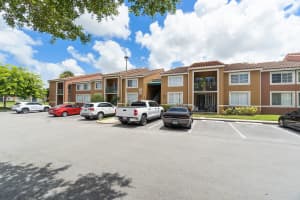 7864 Sonoma Springs Cir APT 204, Lake Worth, FL 33463, Sold 08/25/22