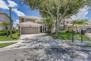 1231  Avondale Lane, West Palm Beach, FL 33409 Sold 12/28/22