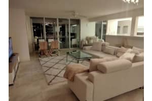 102  Half Moon Circle   F1, Hypoluxo, FL 33462 Sold 10/18/22