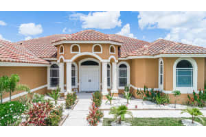 Indian Trail Dr, Royal Palm Beach, FL 33411, Sold 02/03/23