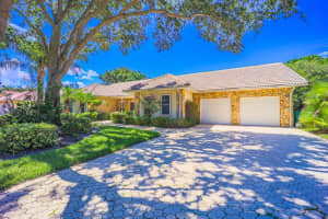 1245 SW Bent Pine Cove, Port Saint Lucie, FL 34986 Sold 11/18/22
