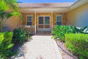1245 SW Bent Pine Cove, Port Saint Lucie, FL 34986 Sold 11/18/22