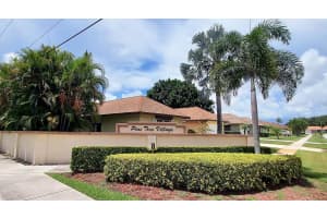 10203 Greentrail Dr S, Boynton Beach, FL 33436, Sold 10/07/22