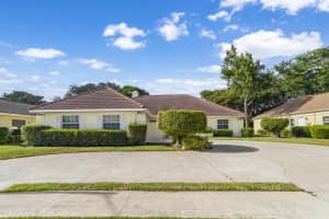 10203 Greentrail Dr S, Boynton Beach, FL 33436, Sold 10/07/22
