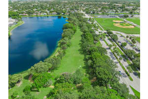 1004  Bedford Avenue, Palm Beach Gardens, FL 33403 Sold 10/24/22