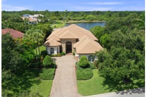 9826 SE Sandpine Ln, Hobe Sound, FL 33455, Sold 12/20/22